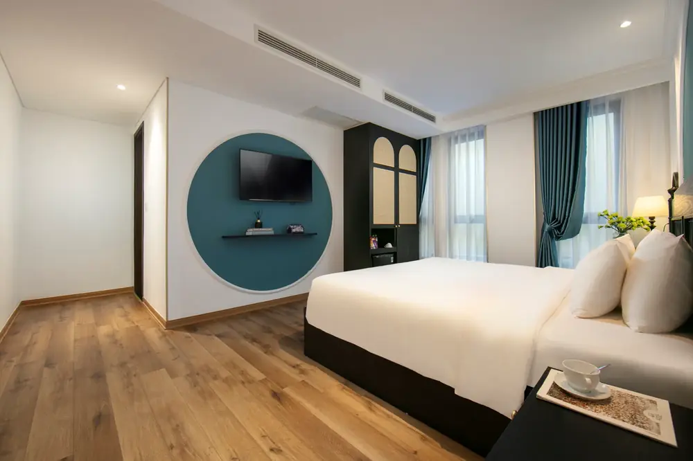 Executive Suite at Hotel De Rond Hanoi